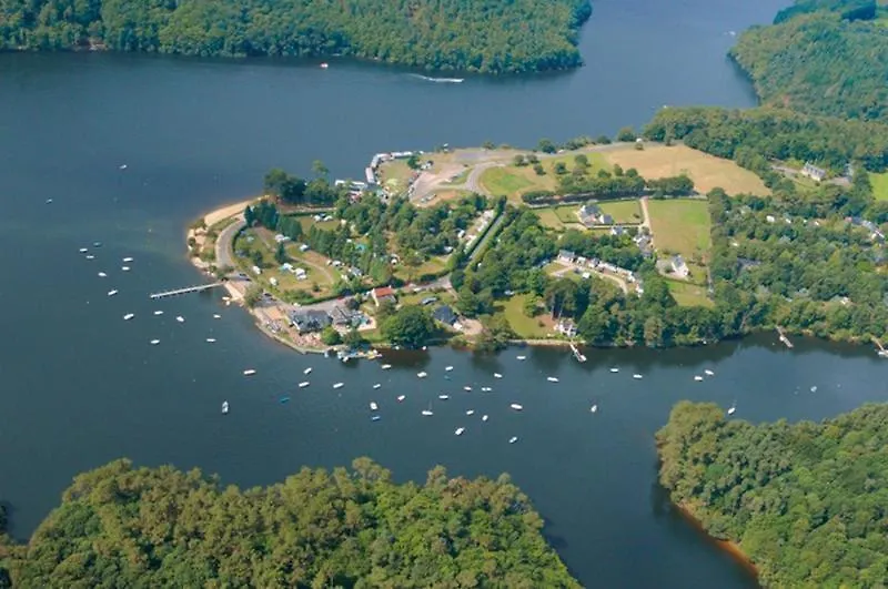 Holiday home Manoir De Botminy Lac De Guerledan Caurel