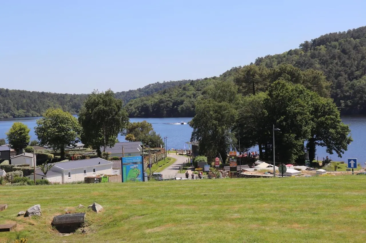 Manoir De Botminy Lac De Guerledan Caurel  Caurel (Cotes-d'Armor)