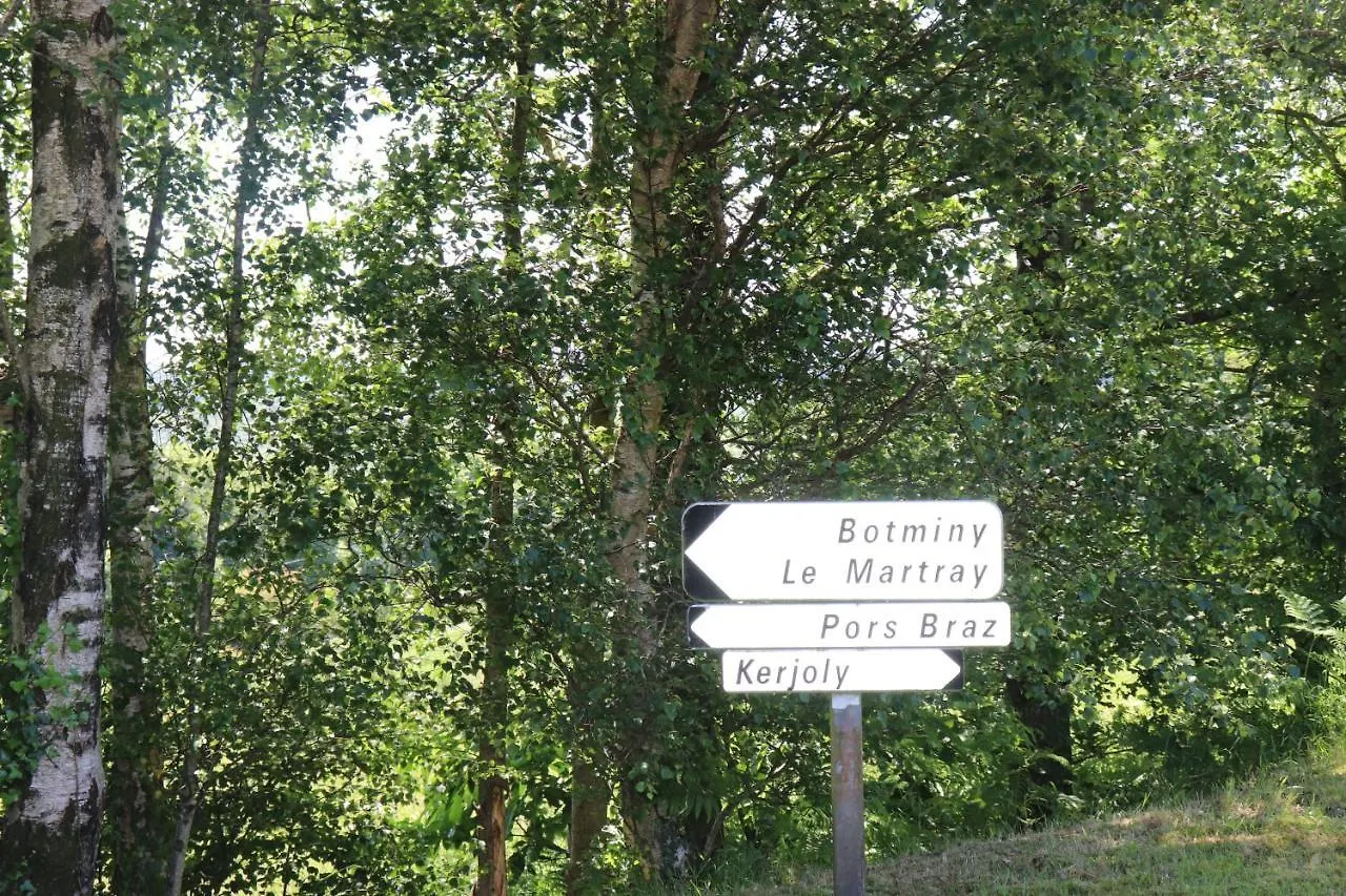 Holiday home Manoir De Botminy Lac De Guerledan Caurel